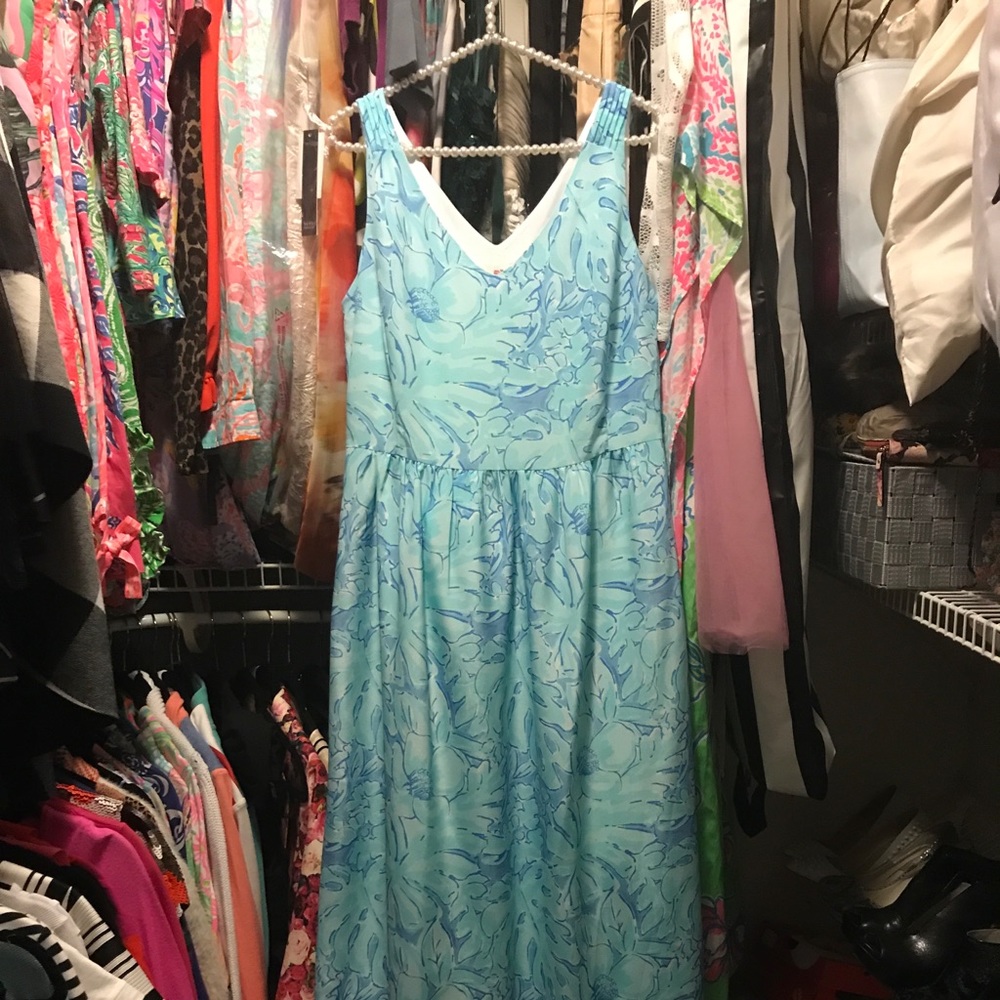❌SOLD❌Vineyard Vines blue maxi dress size 12